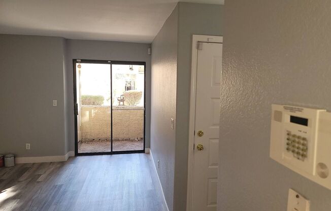 2 beds, 2 baths, $1,295