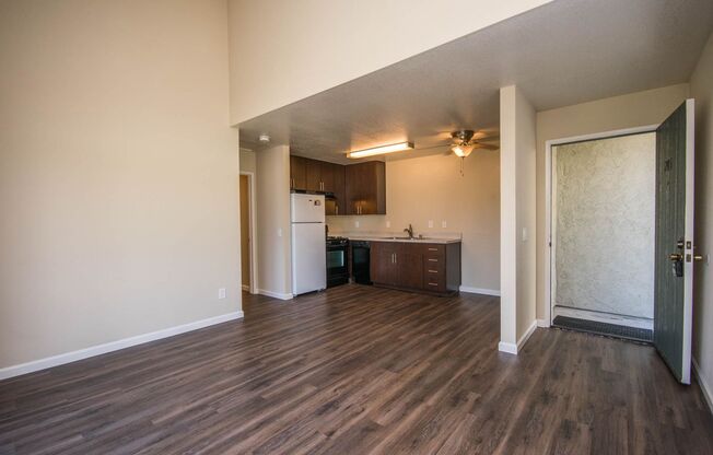 1 bed, 1 bath, 710 sqft, $2,495, Unit 9-203