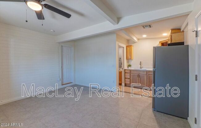 2625 N 40 DR