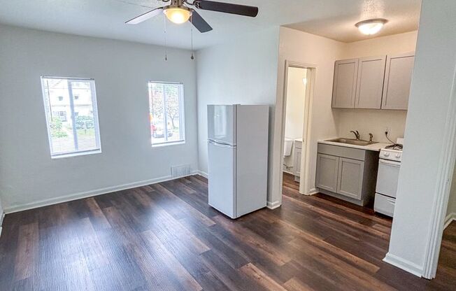 Studio, 1 bath, 275 sqft, $595, Unit 416-05