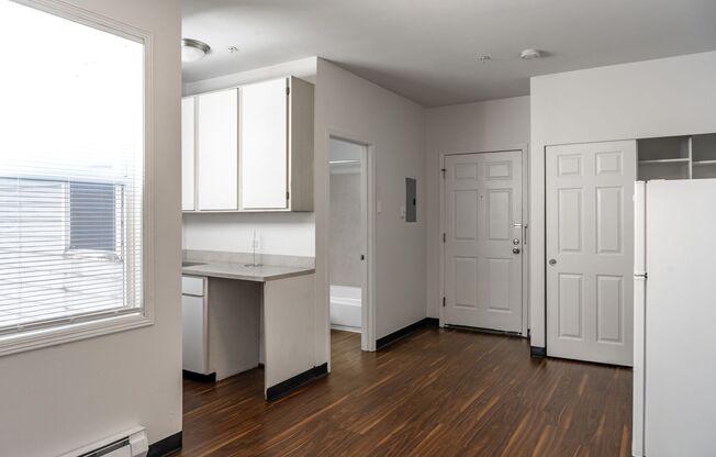 Studio, 1 bath, 265 sqft, $995, Unit 1428-209