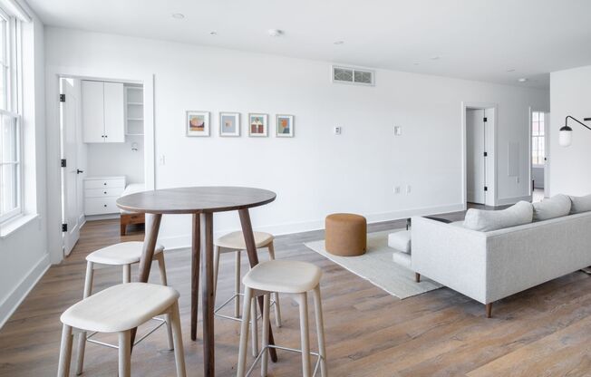 Cassell Co-Living (Furnished Rooms)