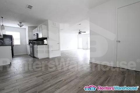 6900 TRENDAL LN