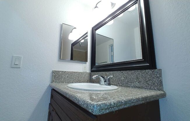 2 beds, 2 baths, 910 sqft, $2,950, Unit 215