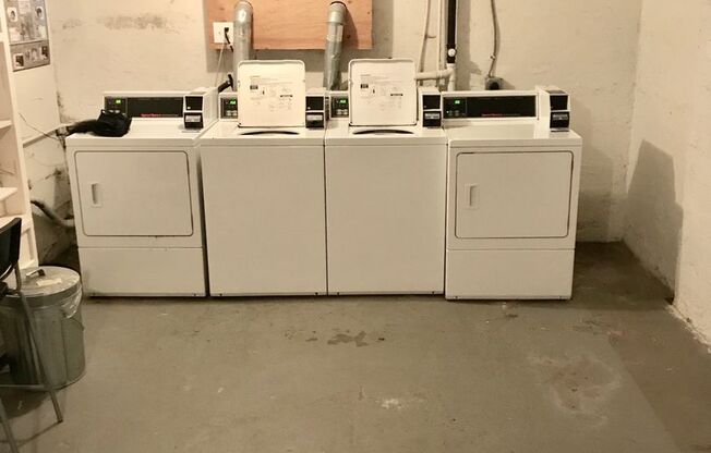 Studio, 1 bath, 264 sqft, $995, Unit 2