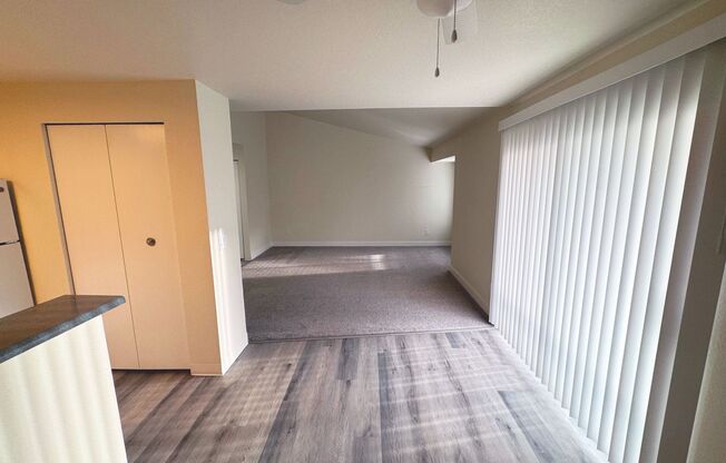 2 beds, 2 baths, 984 sqft, $2,125, Unit J304