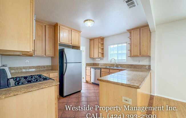 4459 W 136 ST