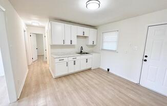 815 Dana Place - C