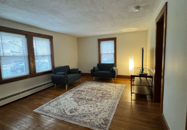 23 1 PROSPECT HL AVE