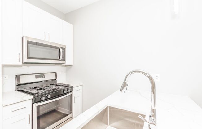 Charming Coach House 1 Bed - Recently Renovated