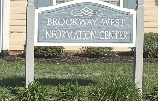 2 beds, 1.5 baths, 880 sqft, $995, Unit 411