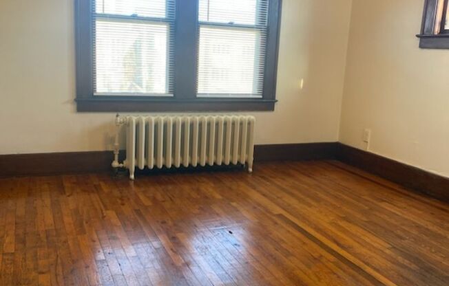 Studio, 1 bath, $695, Unit 5