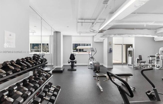 140 S DIXIE HWY #719 HOLLYWOOD, FL 33020