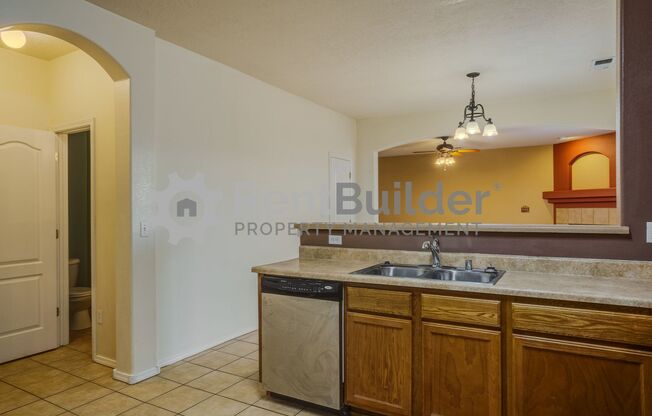 3 beds, 3 baths, $1,895