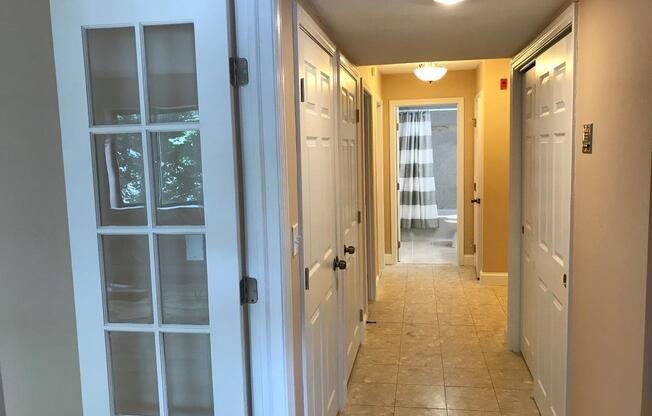 3 beds, 1.5 baths, $4,050, Unit 9