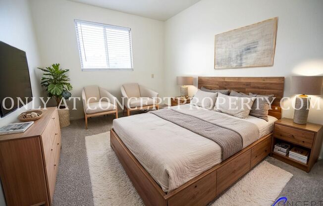 2 beds, 1 bath, 810 sqft, $1,249, Unit 43