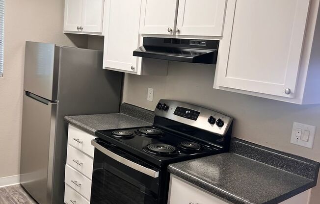 1 bed, 1 bath, 725 sqft, $929, Unit 224