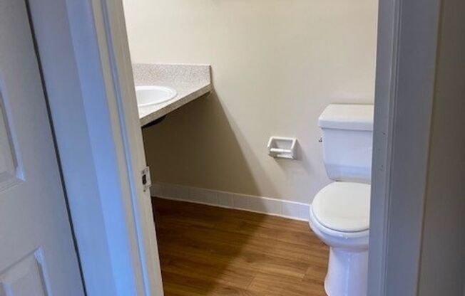 1 bed, 1 bath, 800 sqft, $1,525, Unit 3410 #103