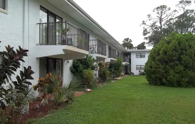 Gorgeous one bedroom unit with balcony