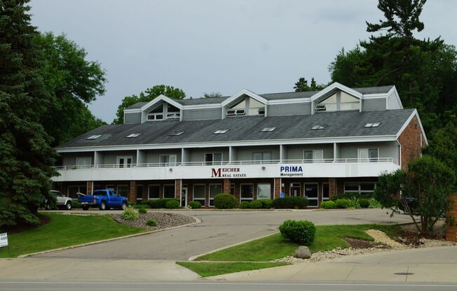 Lakeview Gables Apartments