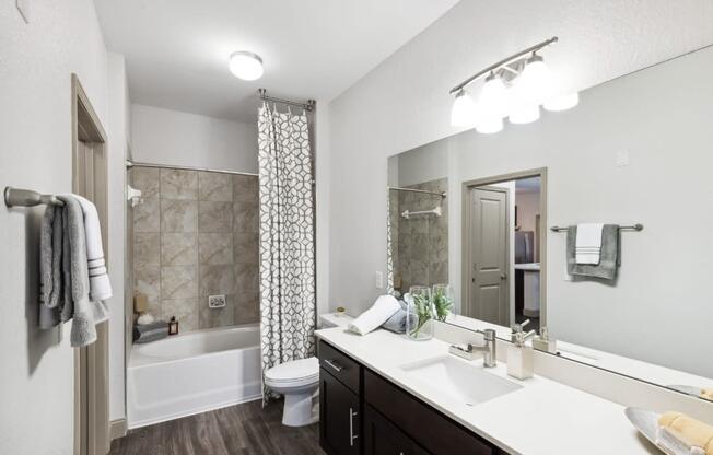 Bathroom with Bathtub at The Loree, Jacksonville, FL, 32256