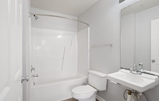 4 beds, 4 baths, 1,397 sqft, $1,467