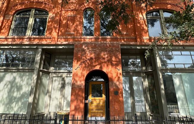 2323 W. 30th Ave