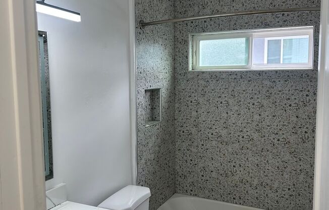 1 bed, 1 bath, 710 sqft, $2,395, Unit 242