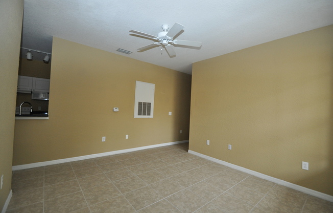 ALTAMONTE SPRINGS: Crescent Place at Lake Lotus AVAILABLE JULY 17th!
