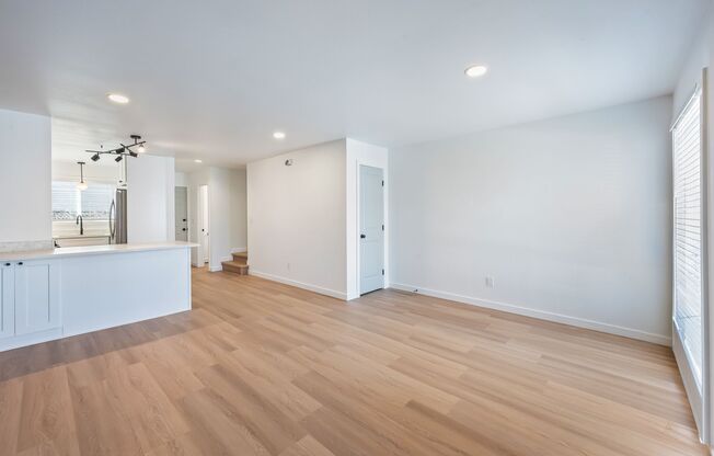1107 WESTWOOD AVE