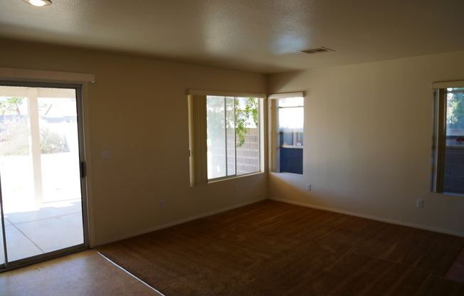 3 bedroom home Available for rent.