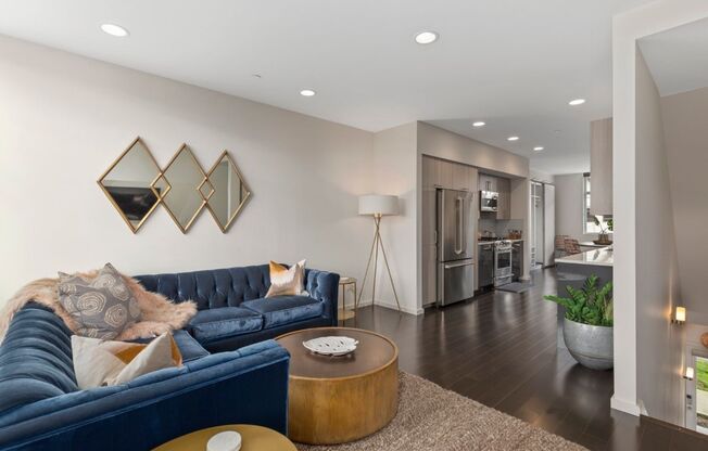 3Bd/3Ba Seattle Townhouse
