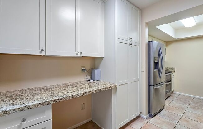 2 beds, 2 baths, $1,650, Unit UNIT 126