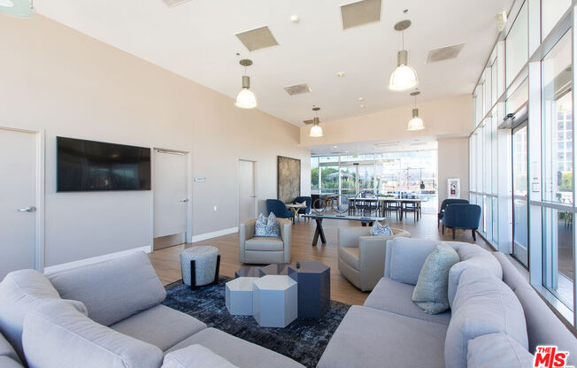 2 beds, 2 baths, 1,360 sqft, $4,100, Unit 1508