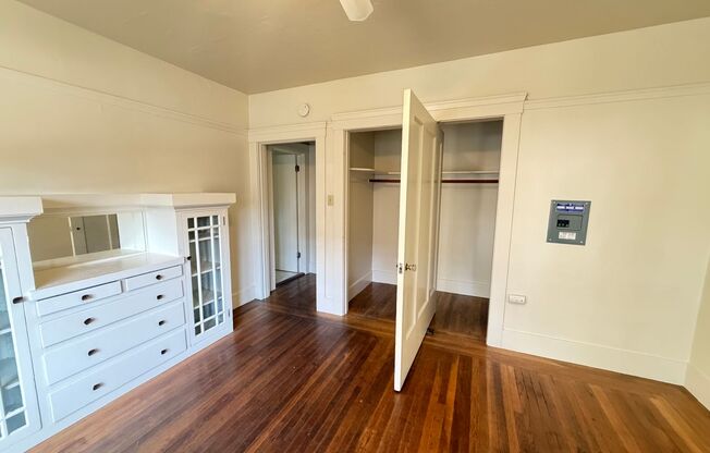1501 Encinal Avenue
