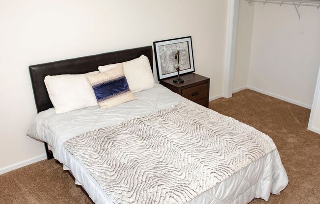 1 bed, 1 bath, 701 sqft, $1,700