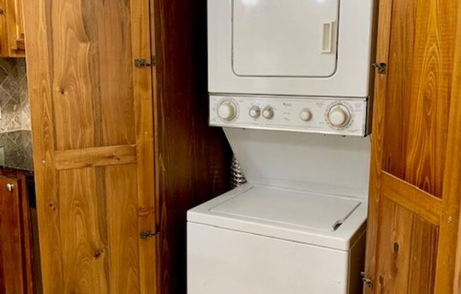 2BD/2BA Condo for Lease on Park Blvd. Close to LSU campus!
