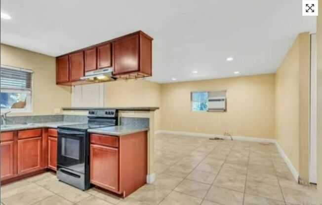 Beautiful 2 bedrooms 1 bath condo in Lakeside CA!!!!!