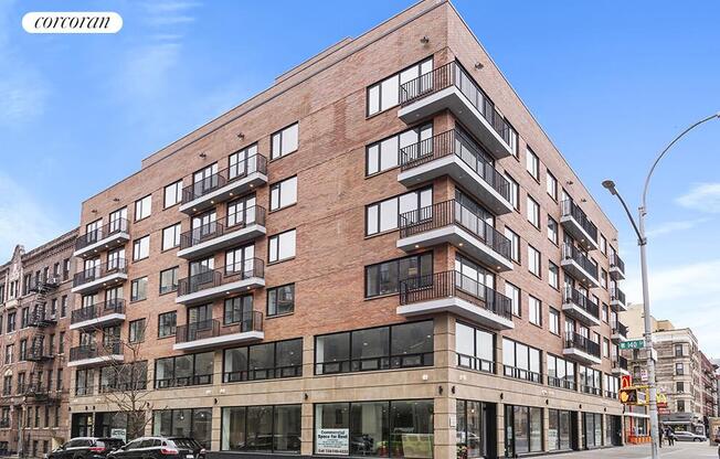 152 W 140 ST