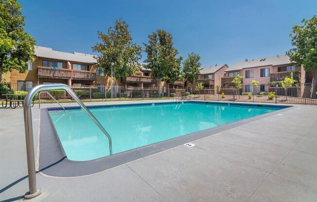 Ascot Park Apartments