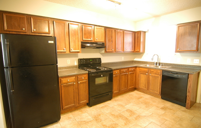 Inglewood Duplex Available Now!