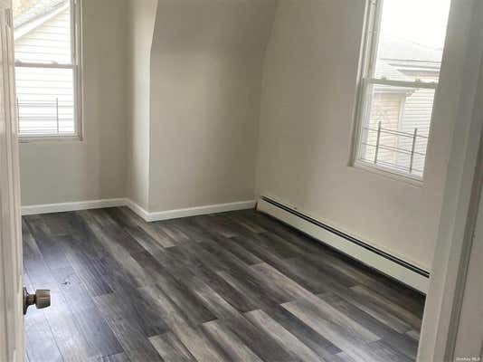 3 beds, 1 bath, $3,000