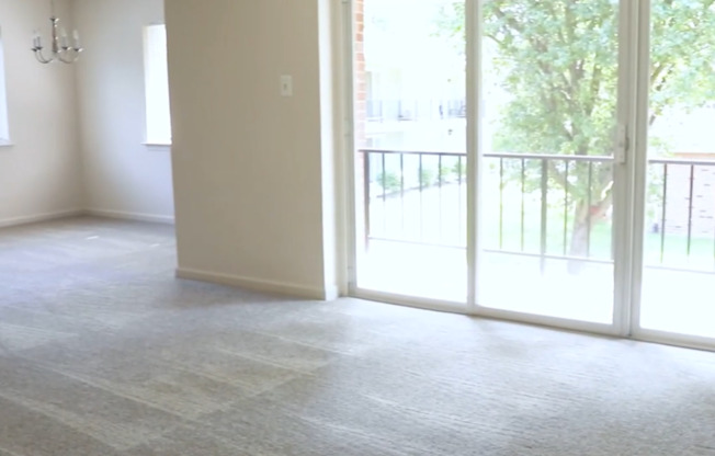 2 beds, 1 bath, 900 sqft, $1,895, Unit 123