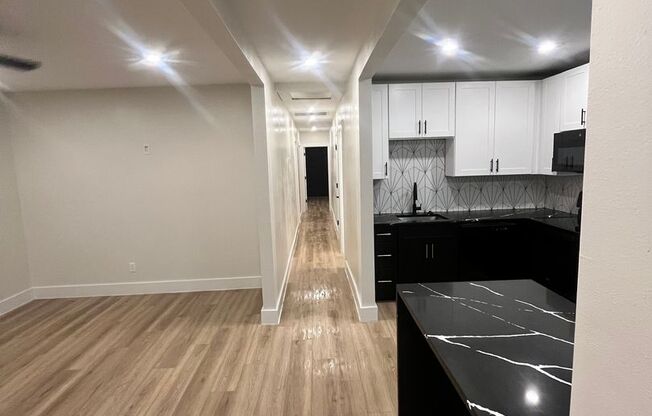 3 beds, 2 baths, 1,200 sqft, $2,599, Unit 1517-01