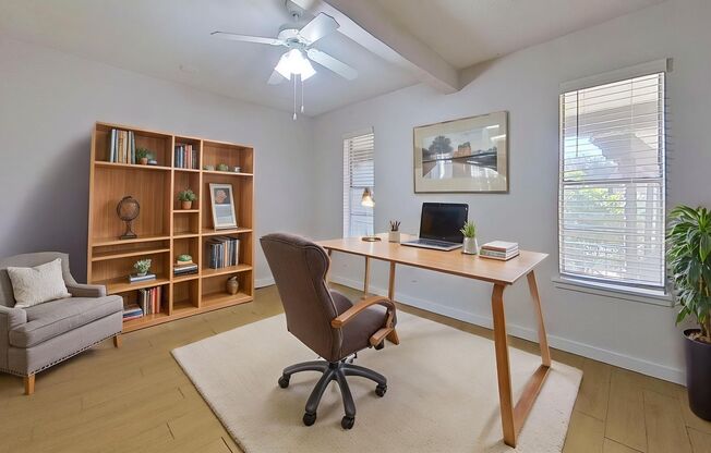 2 beds, 1 bath, 1,292 sqft, $2,049, Unit ELP2202-251A