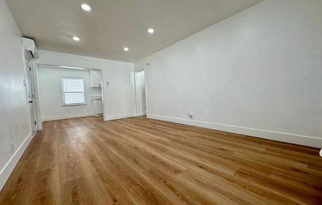 1 bed, 1 bath, $1,945, Unit D