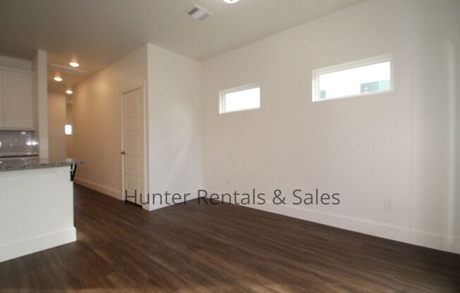 3 beds, 2.5 baths, $1,725