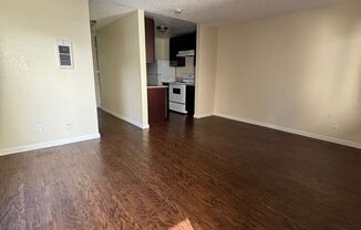 3 beds, 2 baths, 1,050 sqft, $2,775, Unit 2573-08