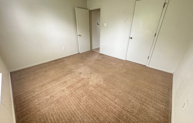 2 beds, 1 bath, 822 sqft, $750