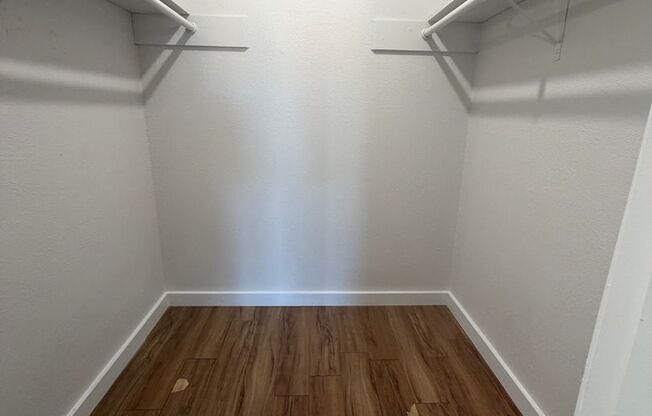 1 bed, 1 bath, 750 sqft, $1,110, Unit ABB-1-206